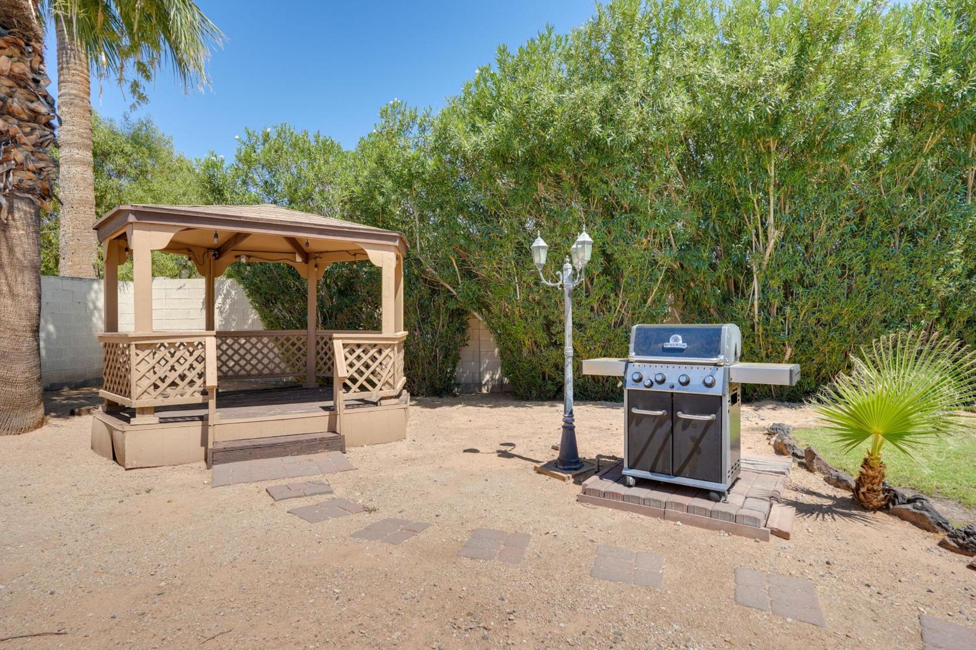 Phoenix Home With Pool About 10 Mi To Camelback Mtn Buitenkant foto